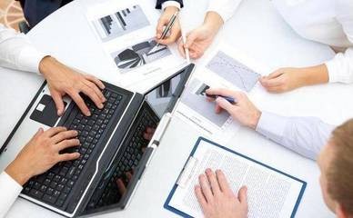 云服務推動IT服務外包行業深度變革，基礎軟件服務面臨三大挑戰